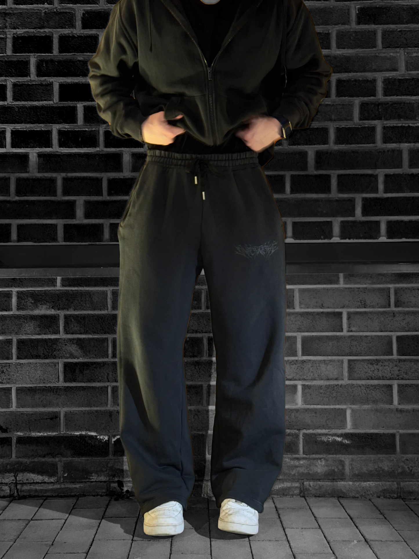 C H A O S Sweatpants